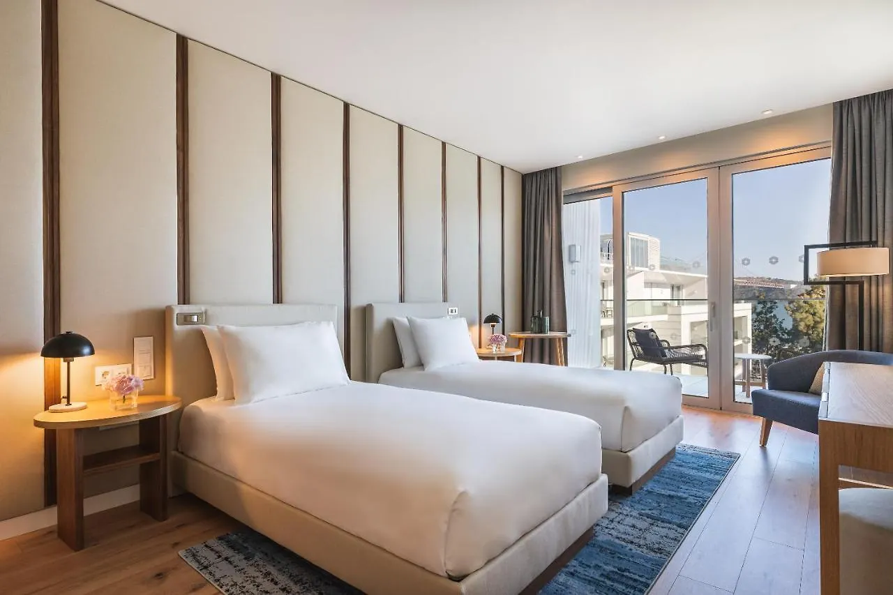Hyatt Regency Lisbon Hotel 5*,  Portugal