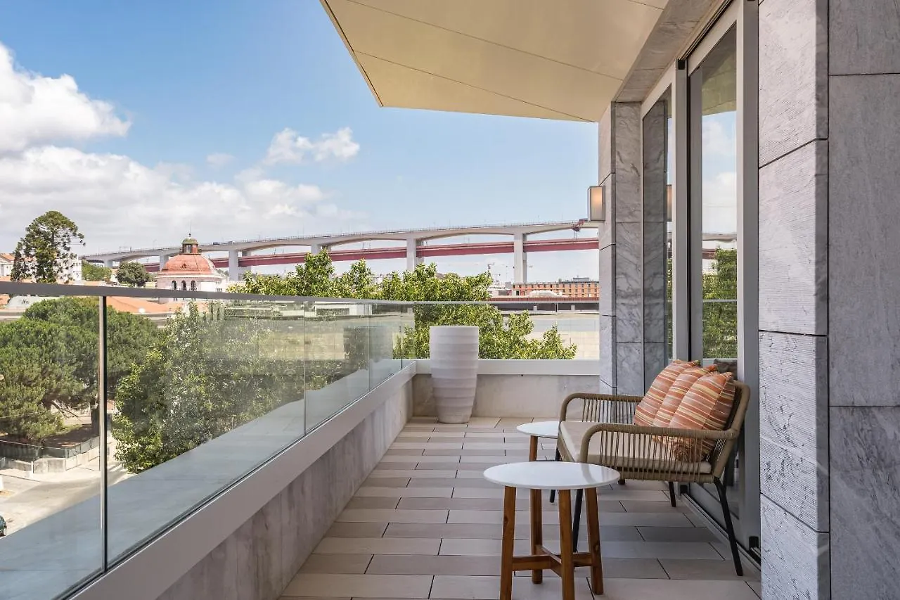 *****  Hyatt Regency Lisbon Hotel Portugal