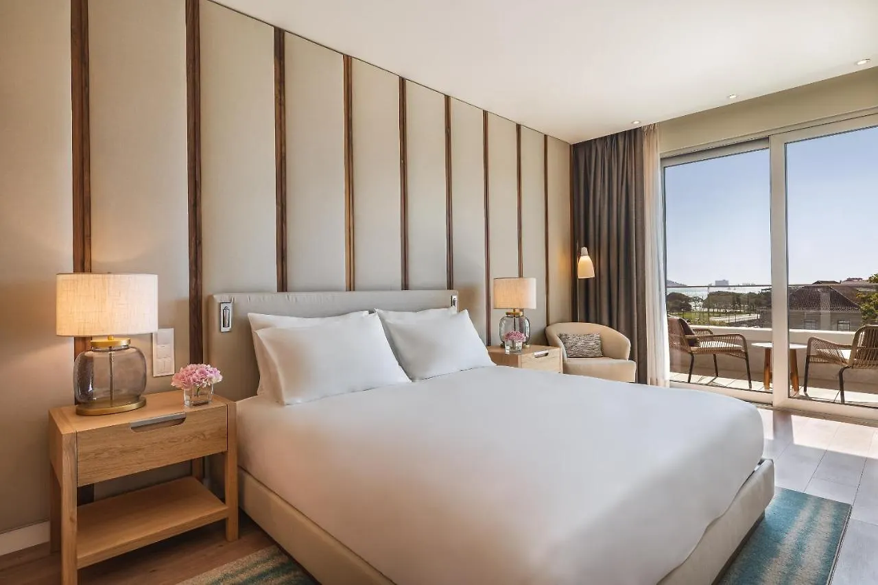 Hyatt Regency Lisbon Hotel 5*,